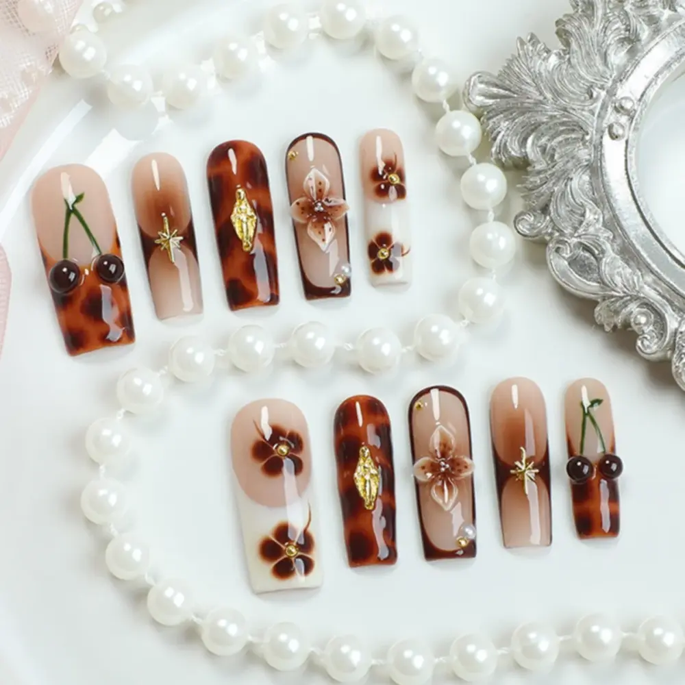 10pcs 🌸 Pink French Butterfly Nails – 10pcs Uñas Postizas Hechas a Mano con Flores y Diamantes 🦋💎 - Image 6