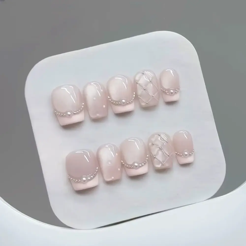 10pcs - Pearl Elegance – Short Square Press On Nails with Plaid & French Pearl Design – Handmade Acrylic Nail Tips - Image 4