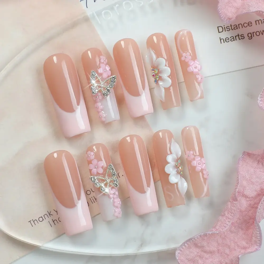 10pcs 🌸 Pink French Butterfly Nails – 10pcs Uñas Postizas Hechas a Mano con Flores y Diamantes 🦋💎 - Image 4