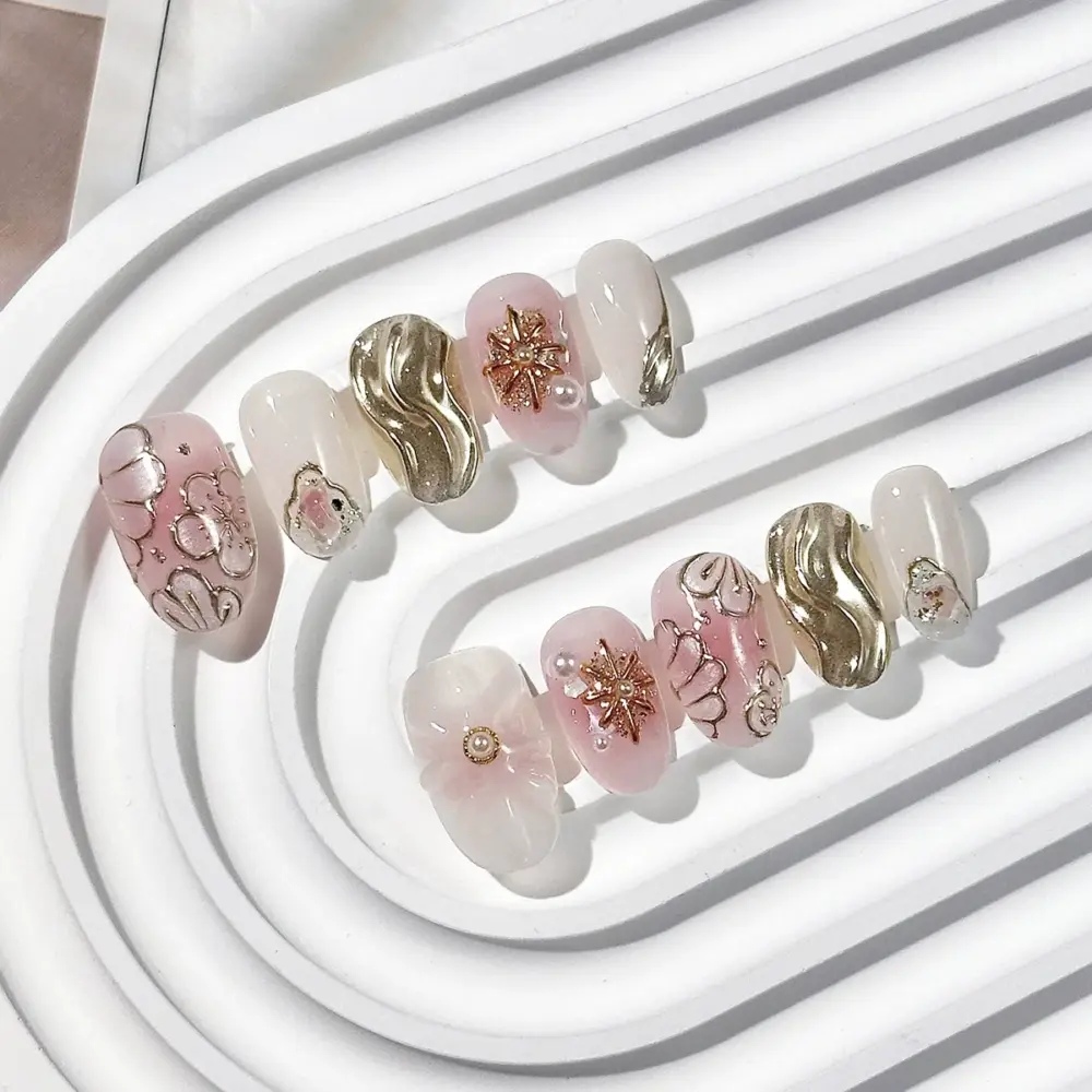 10Pcs✨ Golden Glow – Handmade Short Oval Press-On Nails | Cat Eye Effect, Gold Foil & Nude Gradient, Reusable Nail Art Set ✨ - Image 5